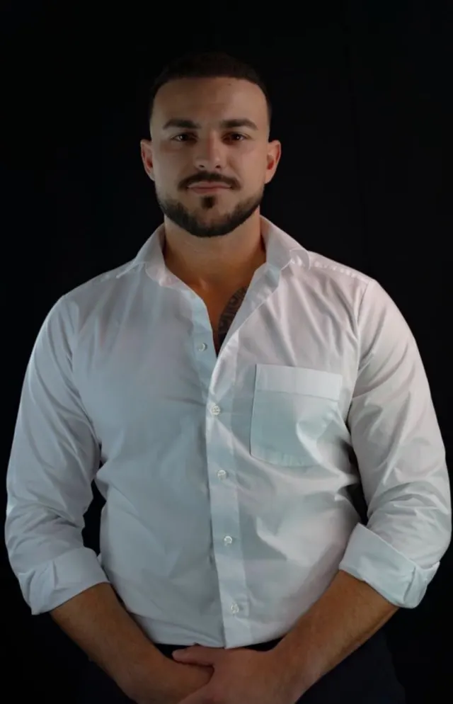 Volkan Harbalı portresi